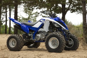 2015_yamaha_raptor_700r_first_test_right_still