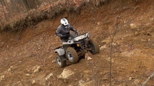 2015_4x4_value_shootout_can-am_rock_climb