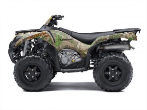 2016_kawasaki_brute_force_750_camo_first_look_004