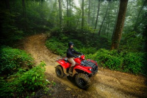 2016_yamaha_kodiak_700_first_test000