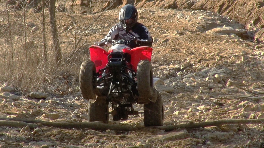 2016_honda_trx250x_test_003